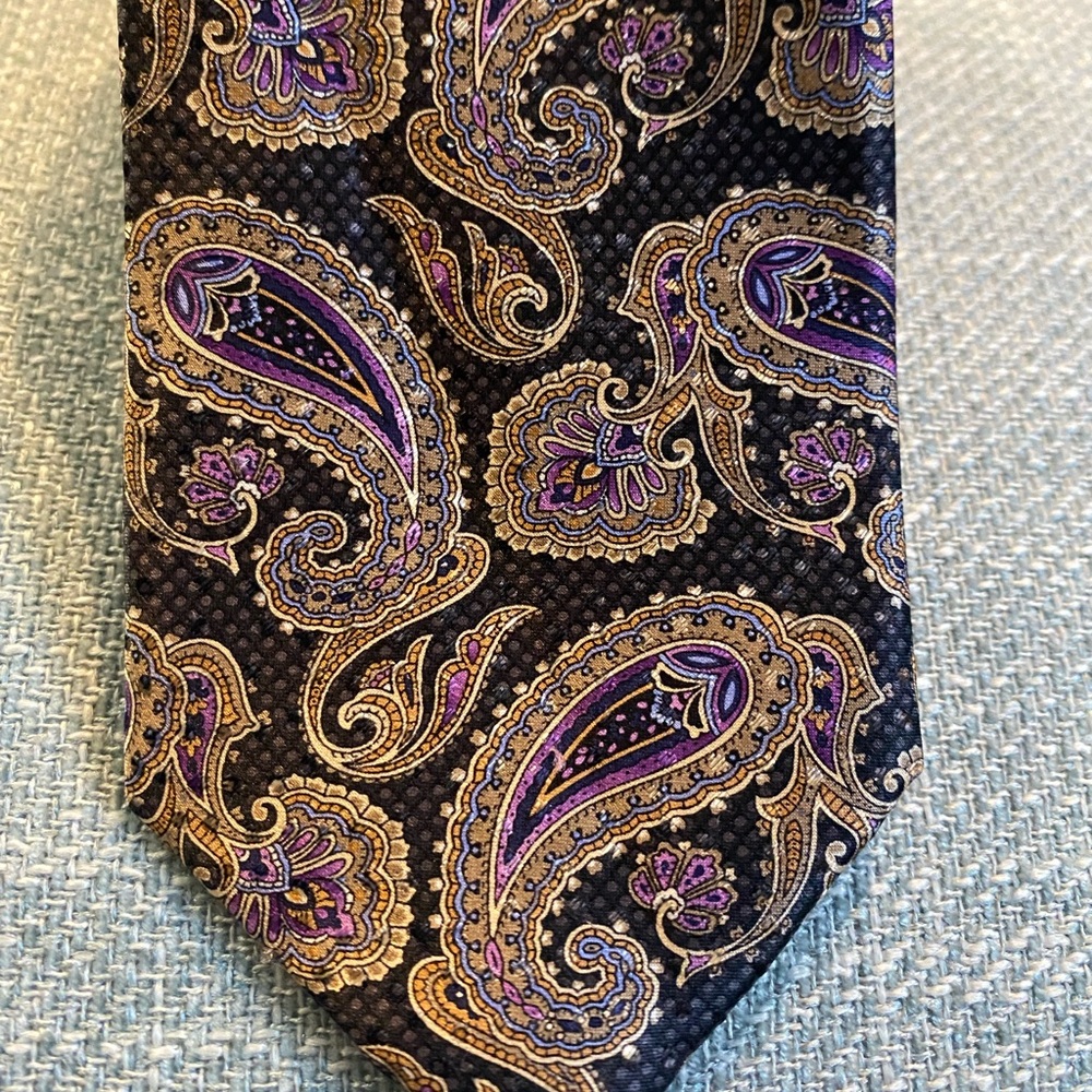 Men’s tie